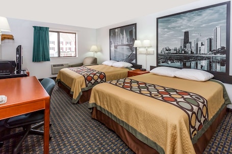 Habitación, 2 camas de matrimonio, no fumadores | Escritorio, espacio para trabajar con un portátil, wifi gratis