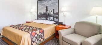 Super 8 by Wyndham Rock Falls Sterling Area