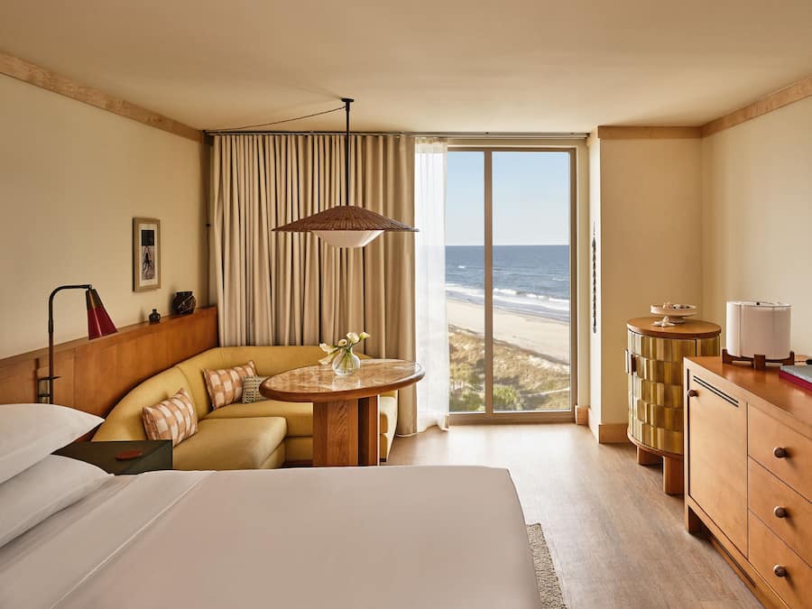 Premium bedding, pillow-top beds, minibar, in-room safe