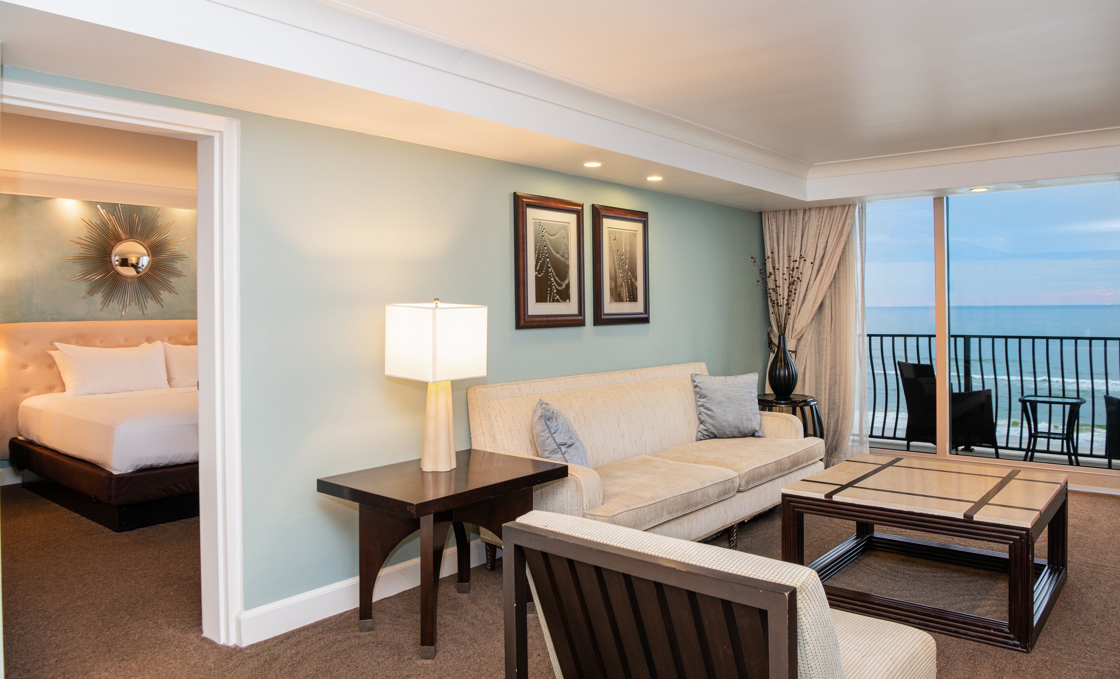 42-inch lcd tv with cable channels, tv, pay films