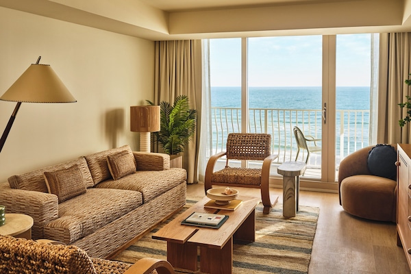 Room, 1 King Bed, Balcony, Oceanfront (Dune House Preview) | Premium bedding, pillow-top beds, minibar, in-room safe