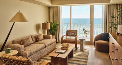 Dune House Hotel and Spa