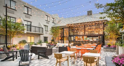 DoubleTree by Hilton Gainesville