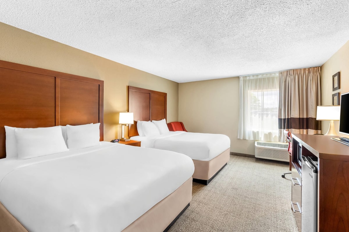 Standard Room, 2 Queen Beds, Non Smoking