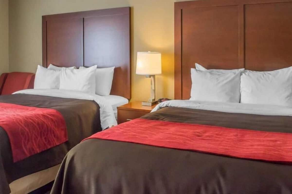 Premium bedding, desk, blackout drapes, iron/ironing board