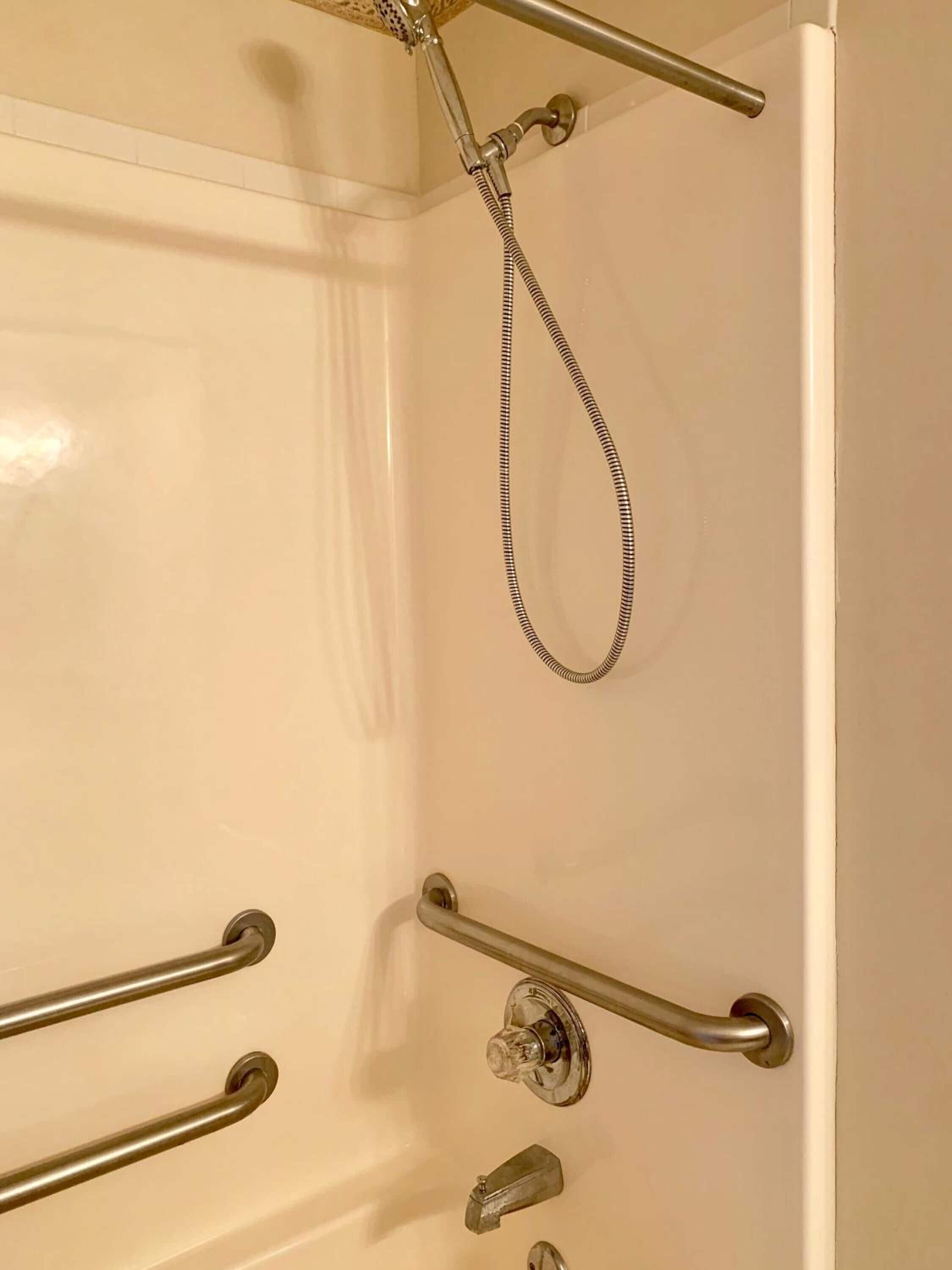 studio, 1 king bed, accessible | bathroom | free toiletries, hair dryer, towels, soap