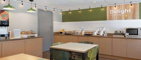 Petit déjeuner continental compris tous les jours