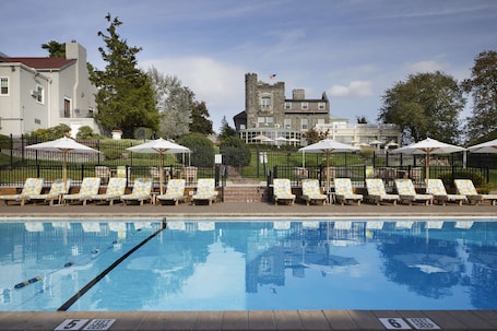 Indoor pool, seasonal outdoor pool