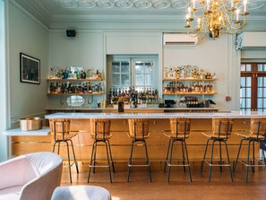 Dîner et brunch servis sur place