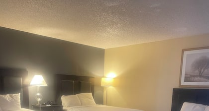 Sutter Inn