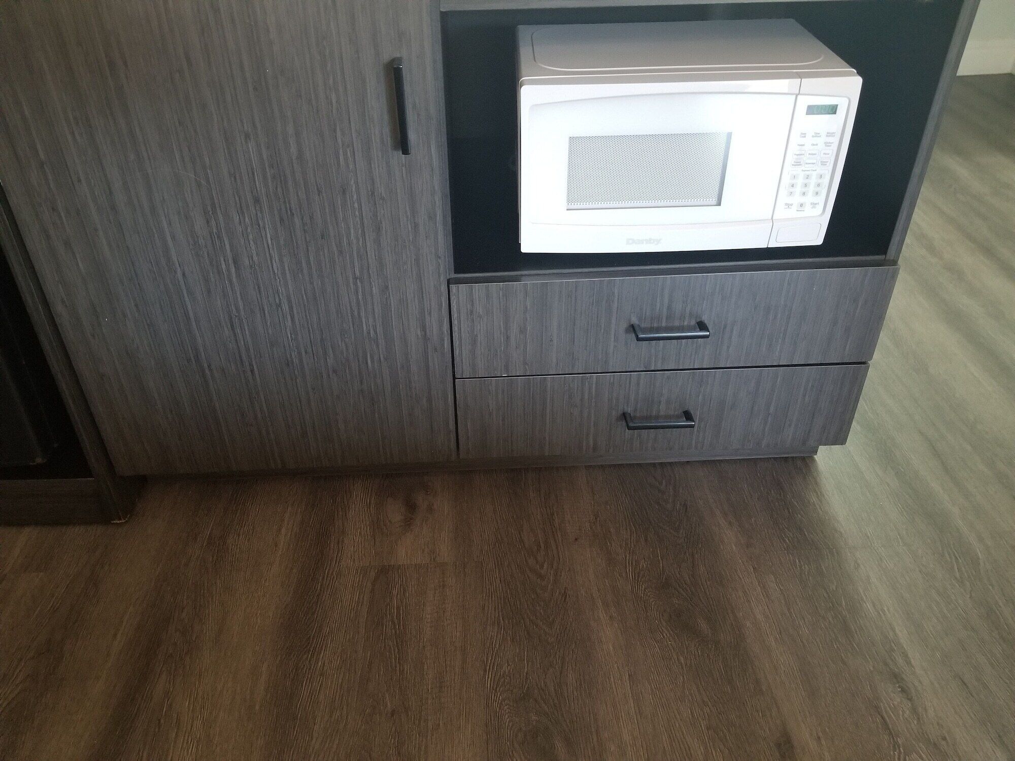 Photo - Studio 6 Sacramento, CA Natomas