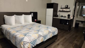 Desk, blackout curtains, iron/ironing board, free WiFi