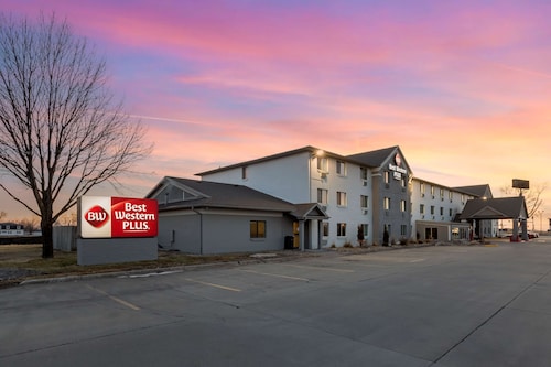 Best Western Plus Altoona Inn