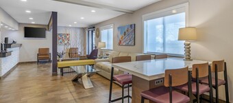 Best Western Plus Altoona Inn