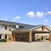 Meadowview Golf Course in Mattoon - Tours and Activities | Expedia