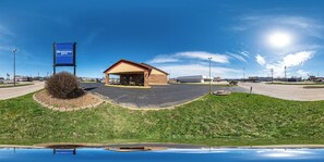 BBQ/picnic area