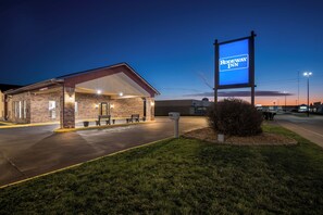 Exterior - Rodeway Inn Effingham North (Effingham)