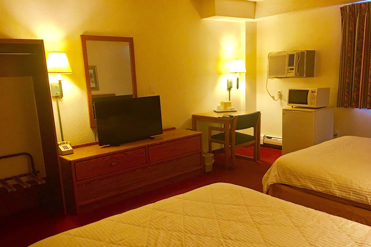 Room, 2 Double Beds, Non Smoking | WiFi (free), alarm clocks, bed sheets
