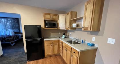 Super 8 by Wyndham Bemidji MN