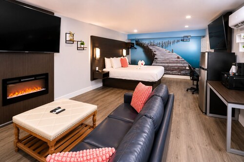 Envi Boutique Hotel Henderson-Evansville South