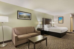 Allergitestet sengetøy, skrivebord for bærbar PC og strykejern/-brett