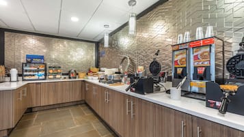 Free daily continental breakfast