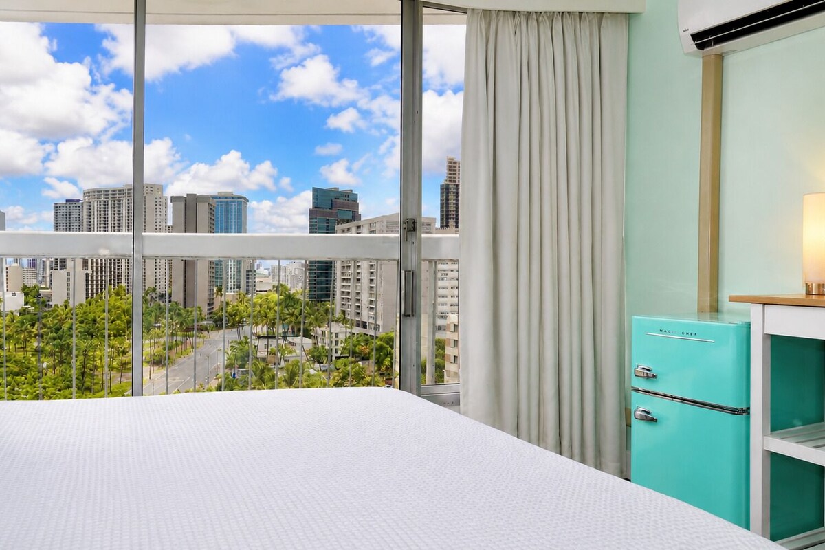 Habitación estándar | Caja fuerte, cunas (de pago), wifi gratis y ropa de cama