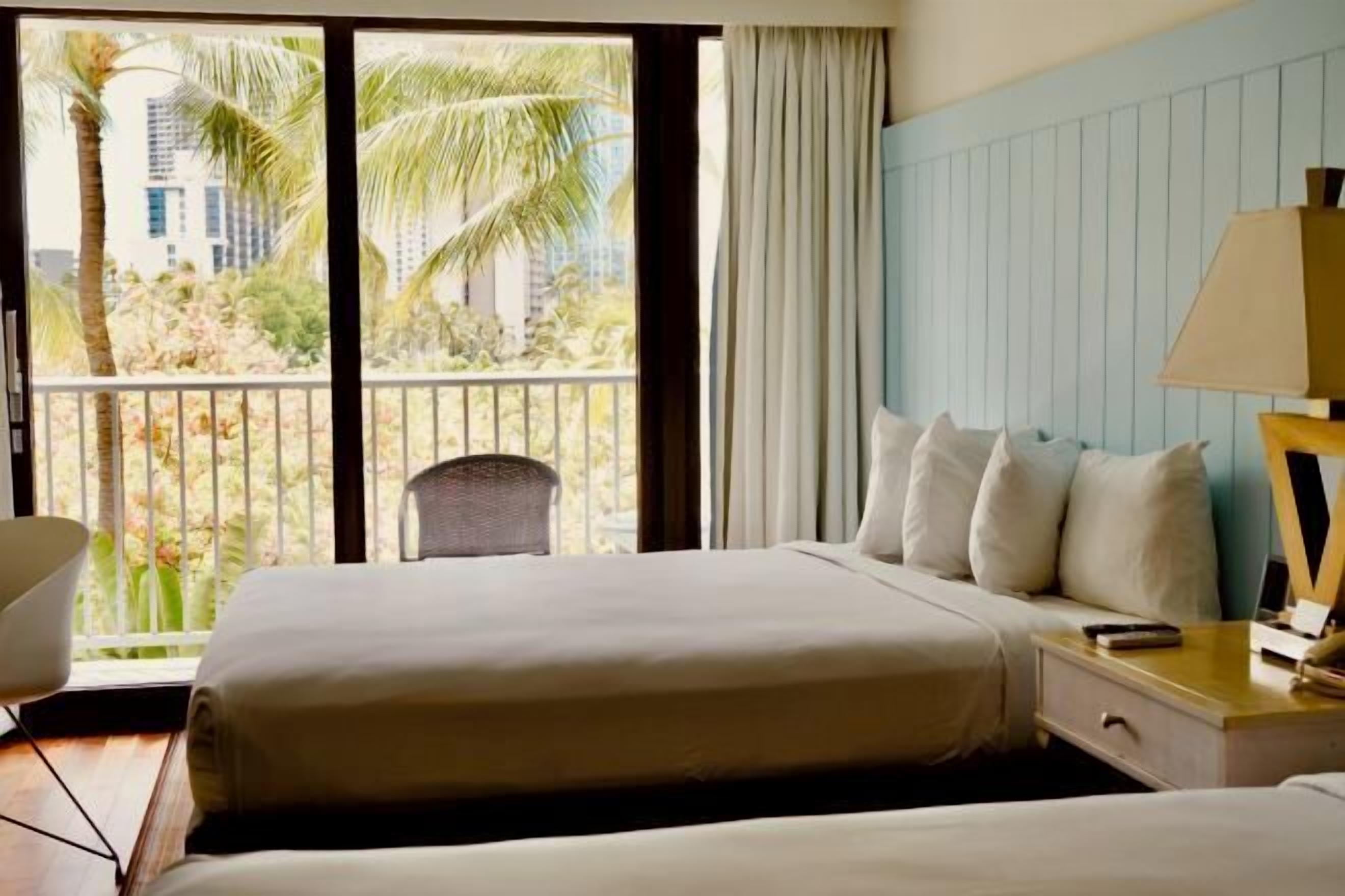 セーフティボックス (室内)、ベビーベッド、ベッドシーツ