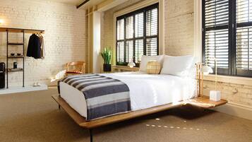 Chambre, 1 grand lit, accessible aux personnes à mobilité réduite | 1 chambre, draps en coton égyptien, literie de qualité supérieure