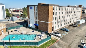 Pool - Motel 6 Greenwood Village, CO - Denver - South Tech Center (Greenwood Village)