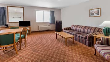 Suite, 1 cama King size, para no fumadores | Escritorio y espacio para trabajar con laptop