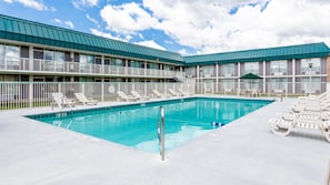 Seasonal outdoor pool, sun loungers