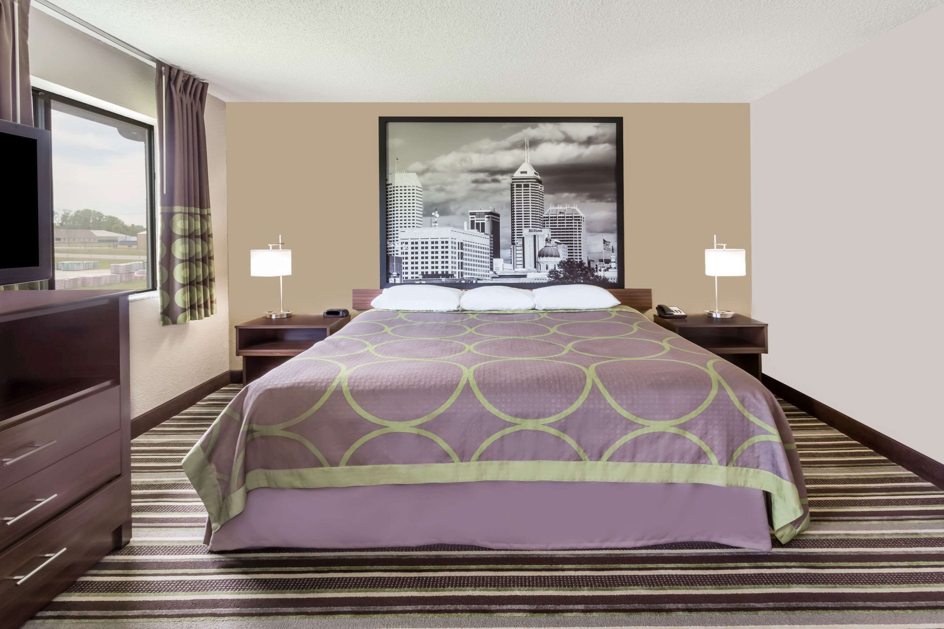 desk, laptop workspace, free wifi, bed sheets