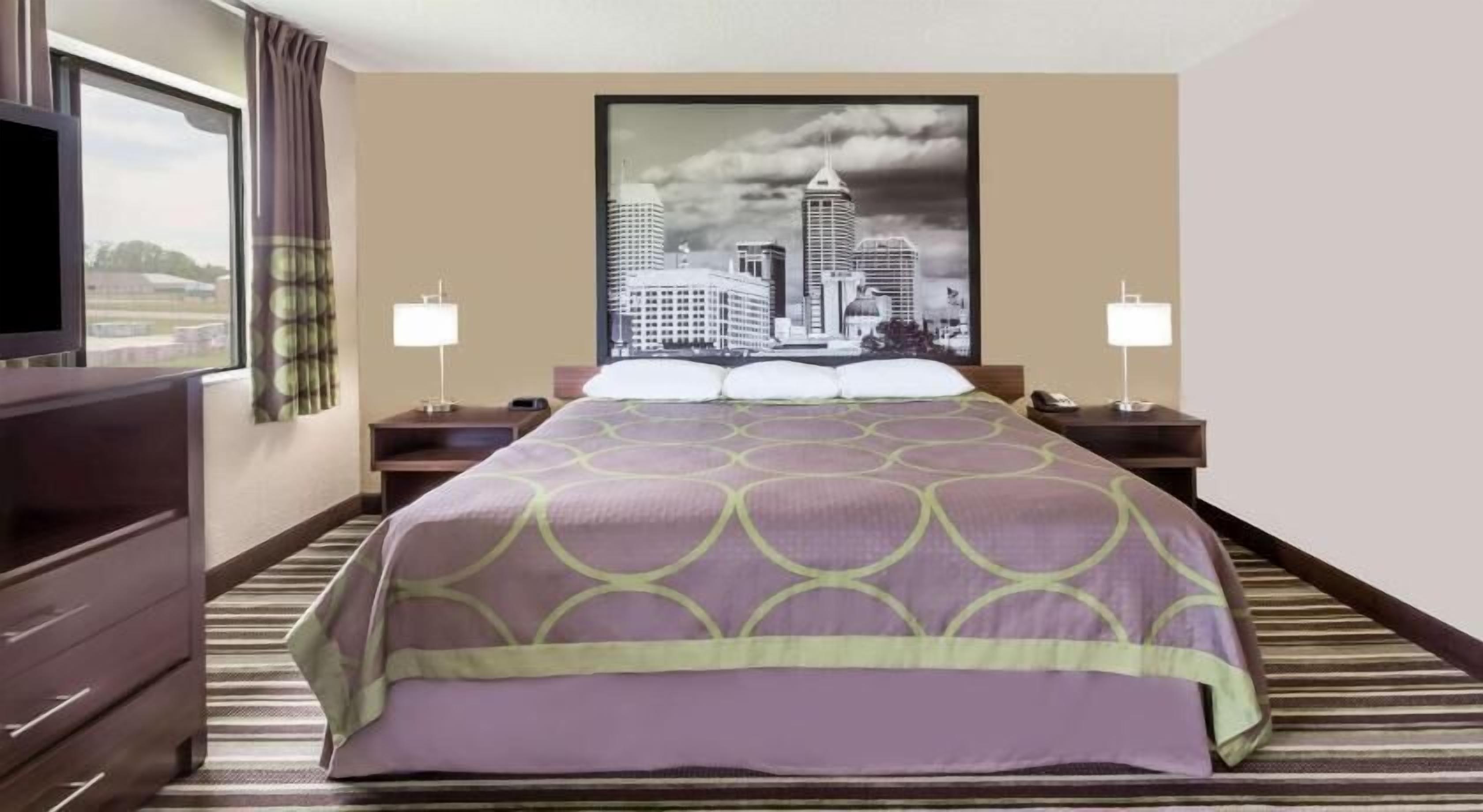 Desk, laptop workspace, free WiFi, bed sheets