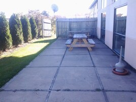 BBQ/picnic area