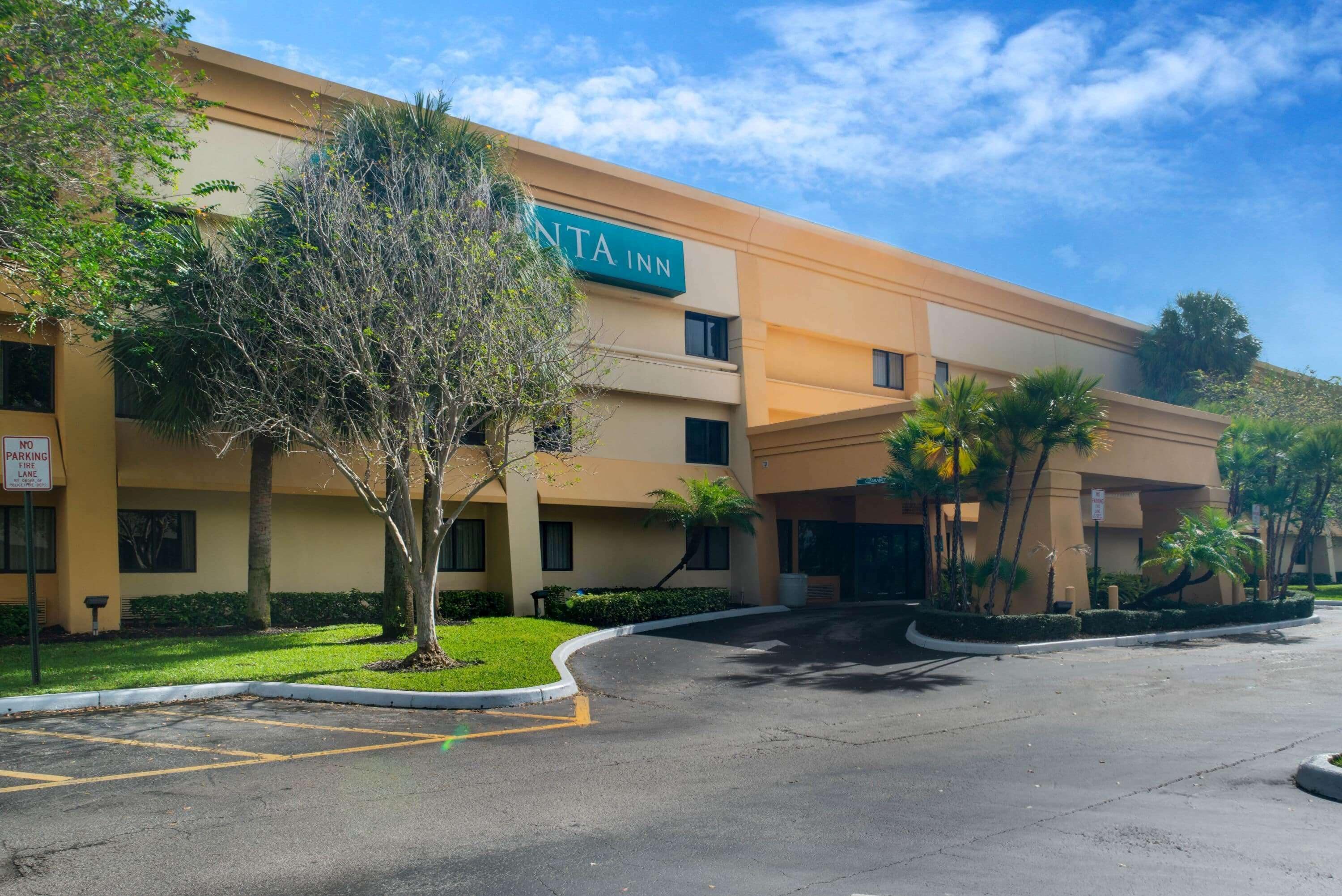 Photo - La Quinta Inn by Wyndham Ft. Lauderdale Tamarac East