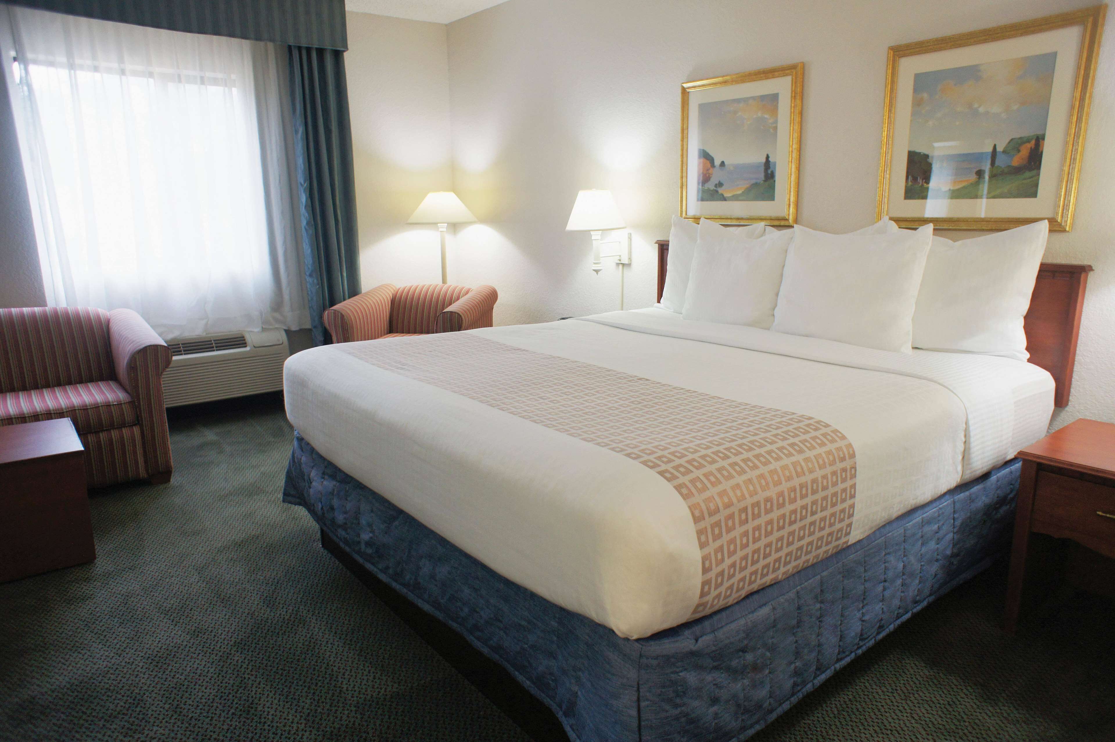 Photo - La Quinta Inn by Wyndham Ft. Lauderdale Tamarac East