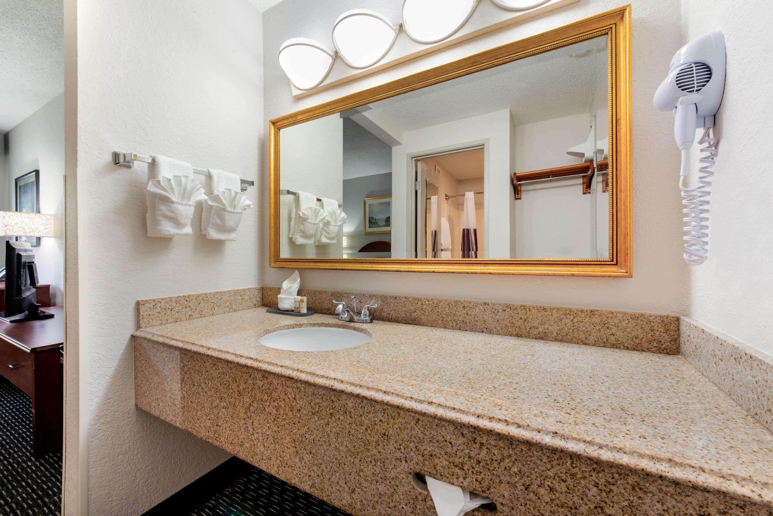 Photo - La Quinta Inn by Wyndham Ft. Lauderdale Tamarac East