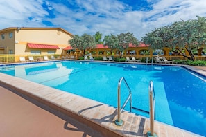 Outdoor pool, sun loungers