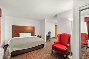 Coffres-forts dans les chambres, fer et planche à repasser