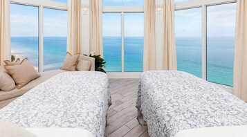 Body treatments, hydrotherapy, aromatherapy, hot stone massages