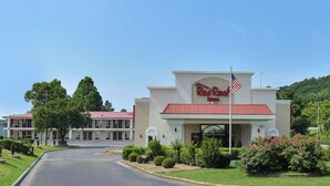 Exterior - Red Roof Inn Dalton (Dalton)