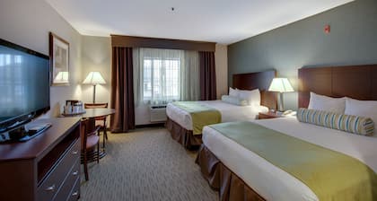 Best Western Plus The Inn at Hampton