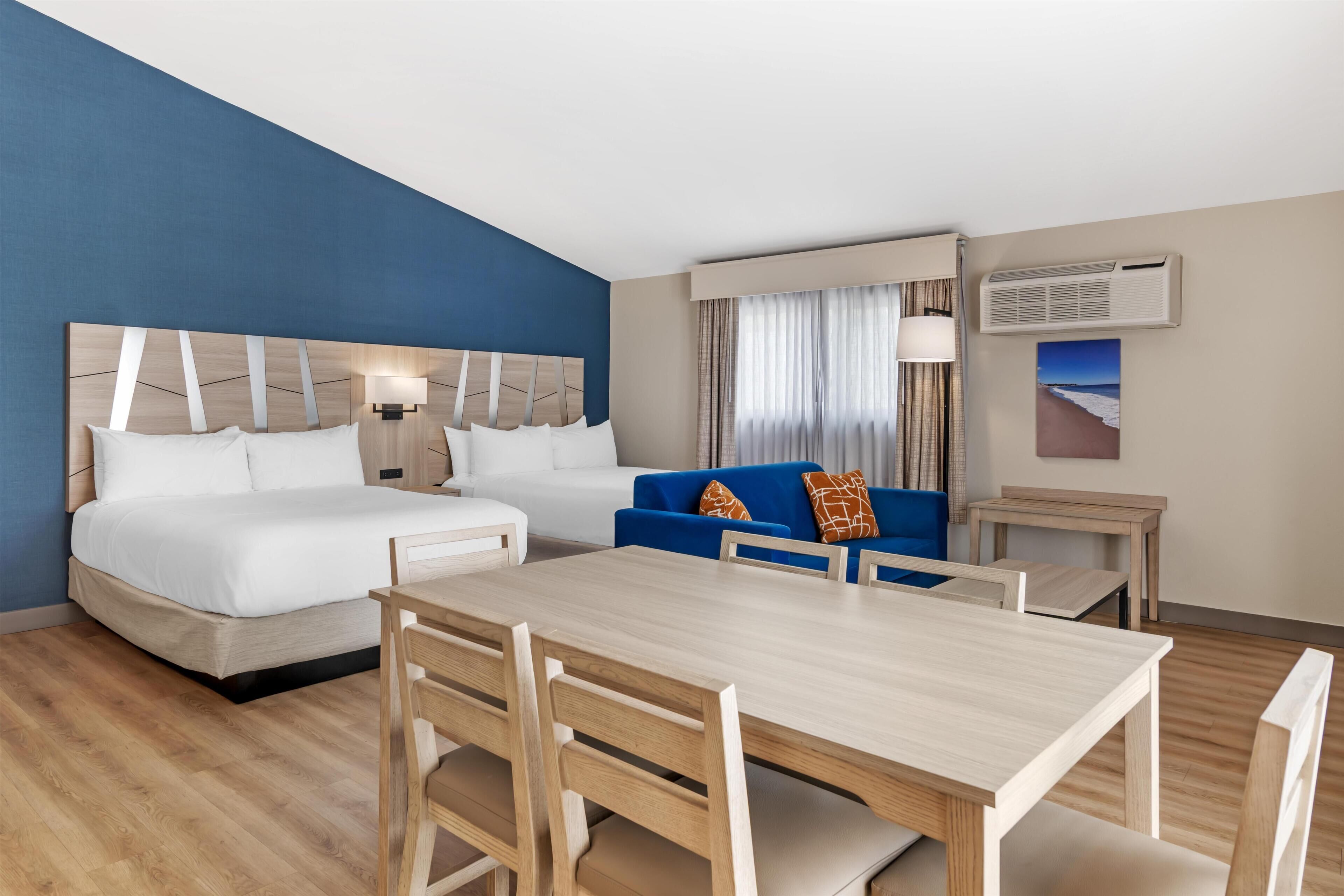 Suite, 2 Queen Beds, Non Smoking, Refrigerator & Microwave (Larger Room;with Sofabed)