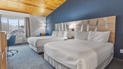 Best Western Plus The Inn at Hampton