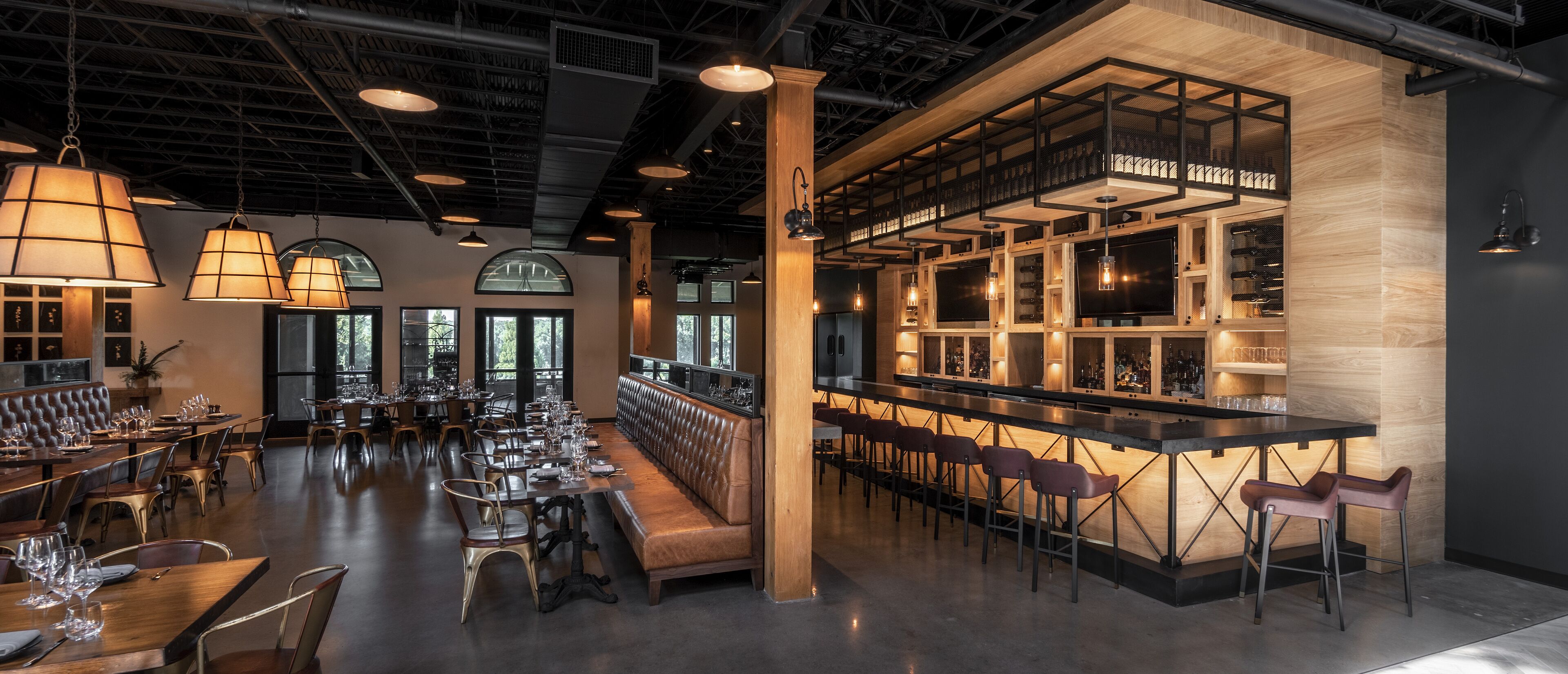 7 restaurants, breakfast, lunch, dinner served; American cuisine