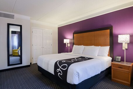 La Quinta Inn Suites by Wyndham Miami Airport East - Image 58