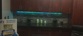 Travelodge by Wyndham Battle Creek