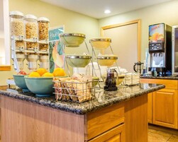 Free buffet breakfast