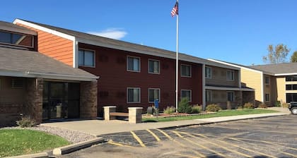AmericInn by Wyndham Forest Lake